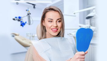 9 SIGNS YOU NEED HELP WITH DENTAL CROWN