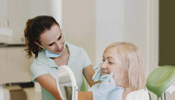 10 Questions to Ask Before Choosing a Periodontist in Houston