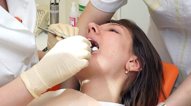 Gauze Placement for Bleeding Control and Healing Support